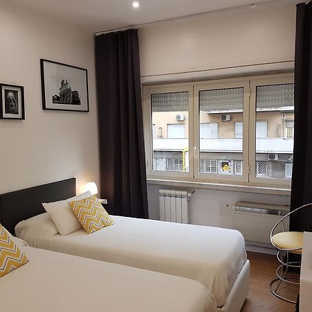 Chain Vatican Suites Rome Bagian luar foto