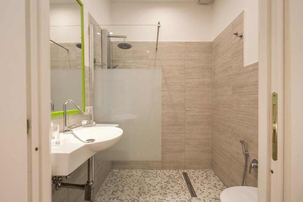 Chain Vatican Suites Rome Bagian luar foto